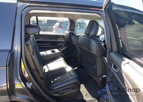 2023 Jeep Grand Cherokee L Limited 4X4 from USA, damaged, VIN 1C4RJKBG6P8800159